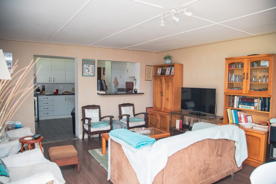 4 Bedroom Property for Sale in Beacon Bay Eastern Cape